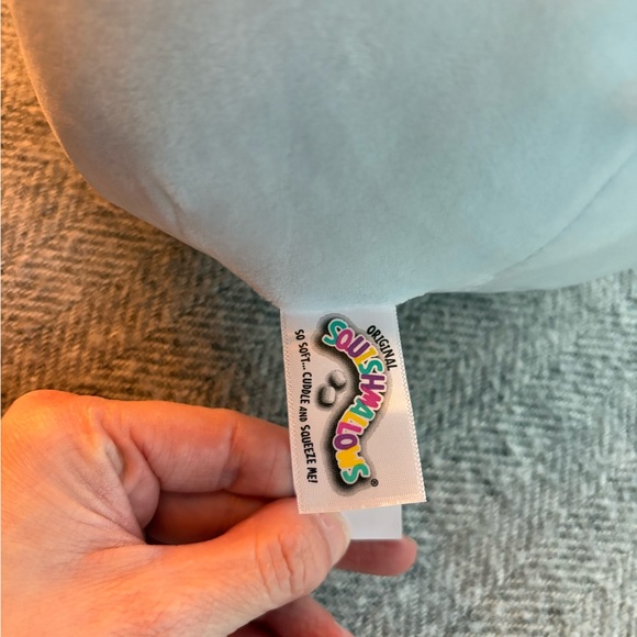 🚨SOLD🚨Squishmallow ASTRA the Lavender Blue Bird 7” Collectible Brand -NWT - Picture 6 of 7